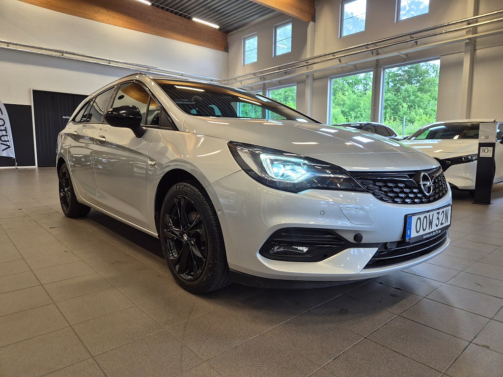 Opel Astra Sport Tourer 1.2 Turbo 145hk Euro 6 / Ultimate