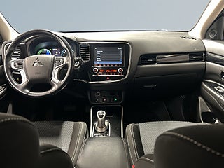 Mitsubishi Outlander PHEV CVT Fleet Edition Kamera/Adap.Fhåll/SoV – bild 8