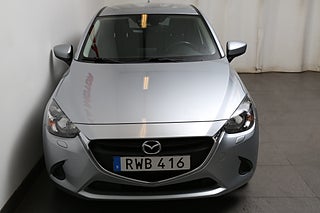 Halvkombi Mazda 2 5 av 25