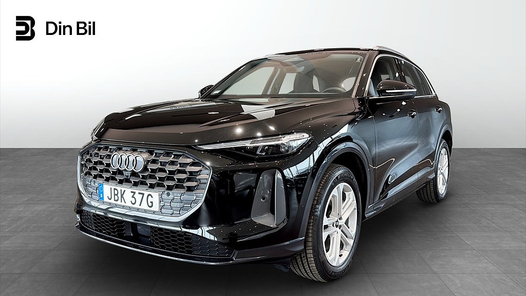Audi Q5 40 TDI 204HK quattro S-tr Proline / Alpin / Tech P