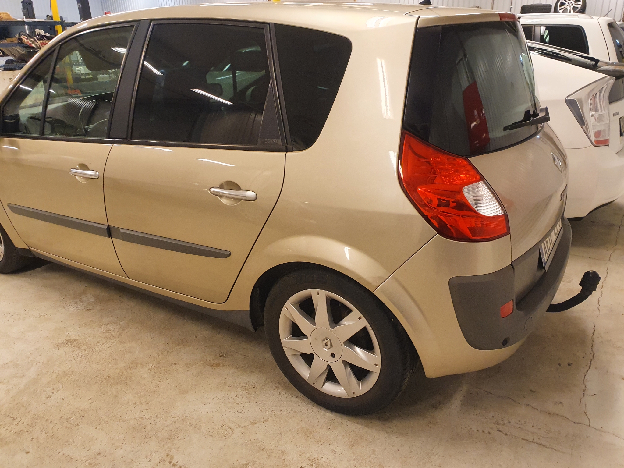 Renault Scenic 1.6 112hk 2007, bild 6/35