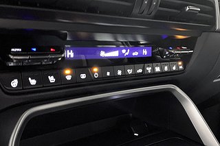 SUV Mazda CX-80 23 av 26