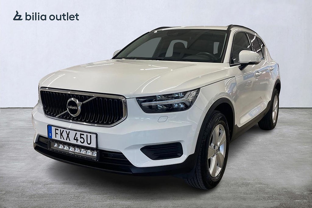 Volvo XC40 T2 Momentum Core /  Backkamera / VOC / Rattvärme