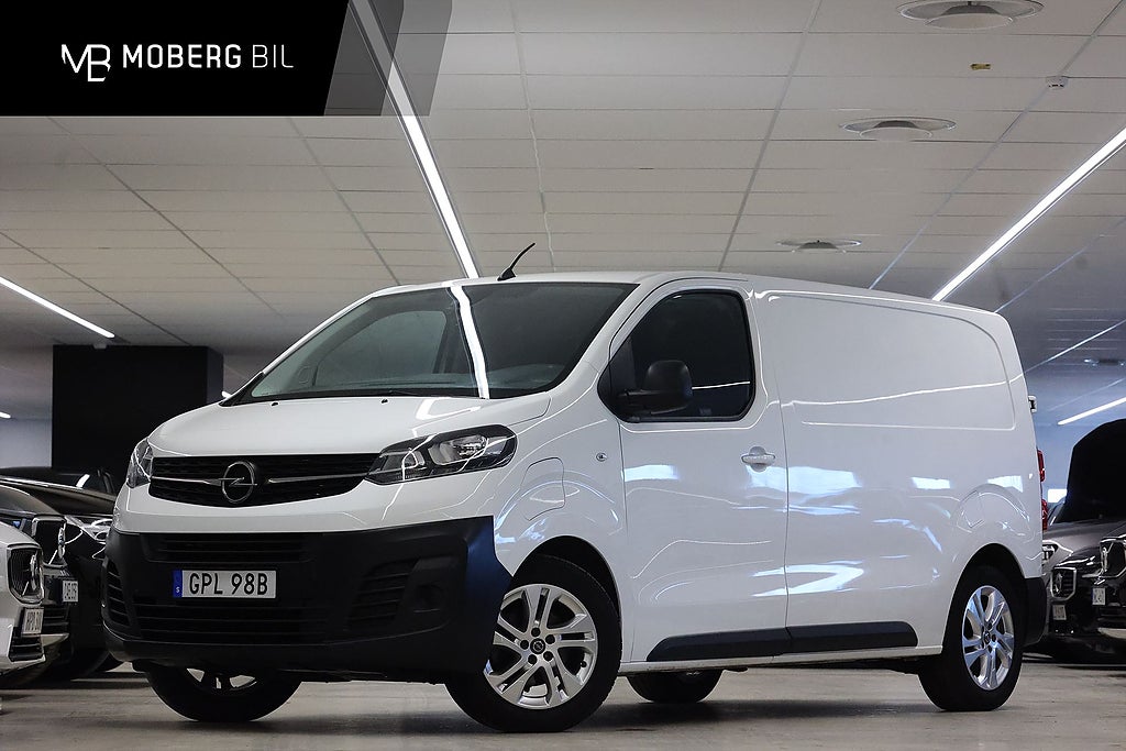 Opel Vivaro Vivaro-e Skåpbil 136hk Keyless Carplay Navi Drag 3-Sits