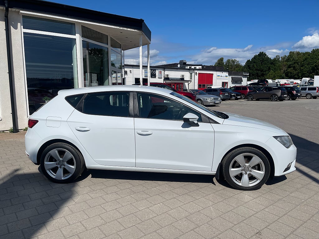Seat Leon 1.2 TSI Style 105 hk Årsskatt 426 kr
