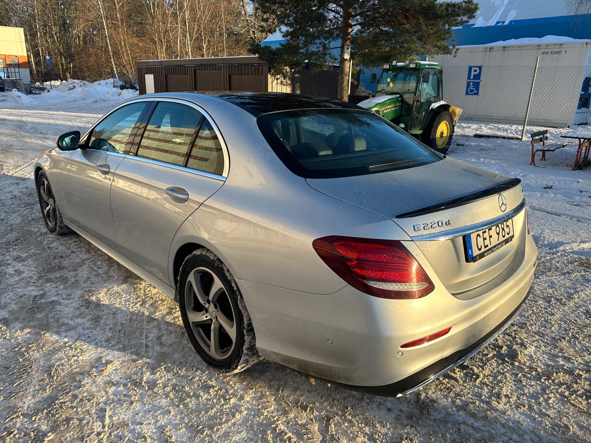 Mercedes-Benz E 2018, bild 3/29