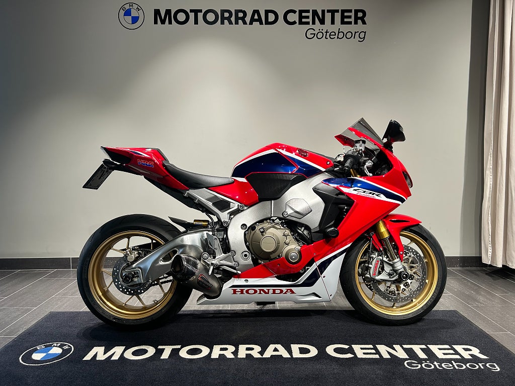 Honda CBR1000RR SP1 /3,45%/860mil/Yoshimura/Quickshifter