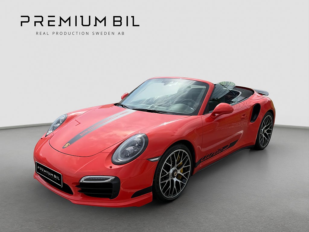 Porsche 911 Turbo S Cabriolet / 3000MIL / NYSERVAD / MINT CONDITION