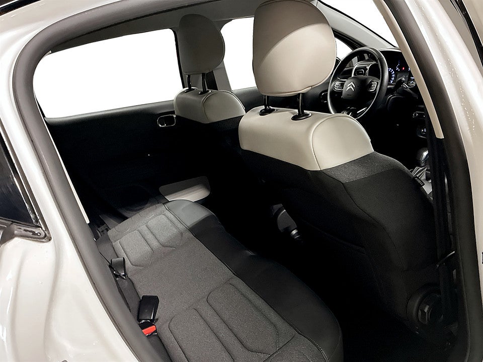 Bild på Citroën C3 Shine 1.2 PT 110hk Aut P-SENSORER CARPLAY
