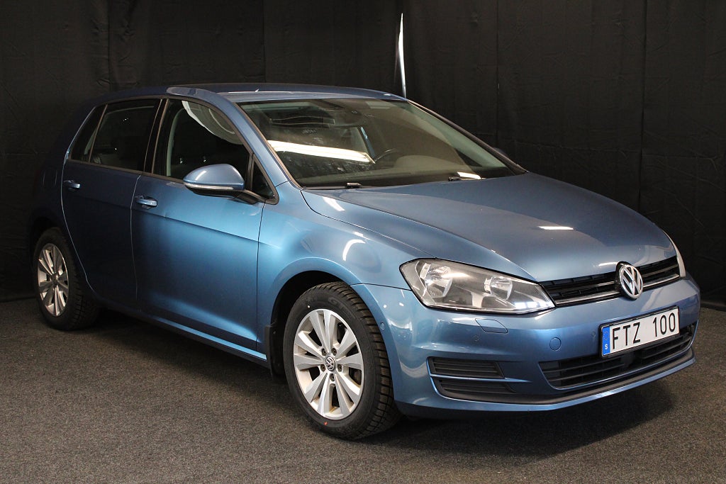 Volkswagen Golf 1.6 TDI  Masters|P-värmare|Ny kamrem|Drag|Kamera|105hk