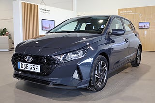 Halvkombi Hyundai i20 1 av 24
