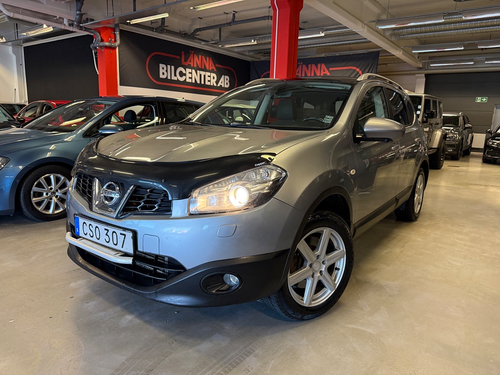 Nissan Qashqai+2 1.6 dCi 4x4 Drag B-kamera Navi Pano Värmare 7-sits SoV
