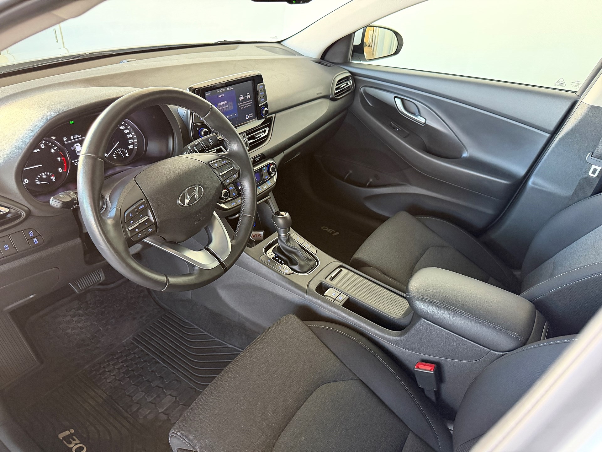 Hyundai i30 2022, kuva 4/10
