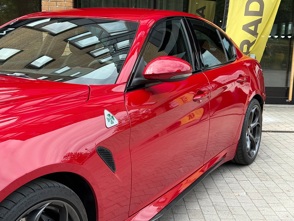 Alfa Romeo Giulia Quadrifoglio Automatisk, 8-trinn, 510ps, 2019