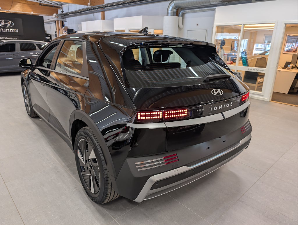 Hyundai IONIQ 5 RWD Essential Privatleasing thumbnail