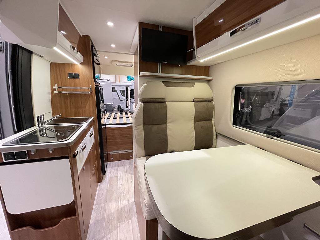 Pilote V 600 G /Solcell/Automat 150hk/Ugn/Under 6m - Pilote