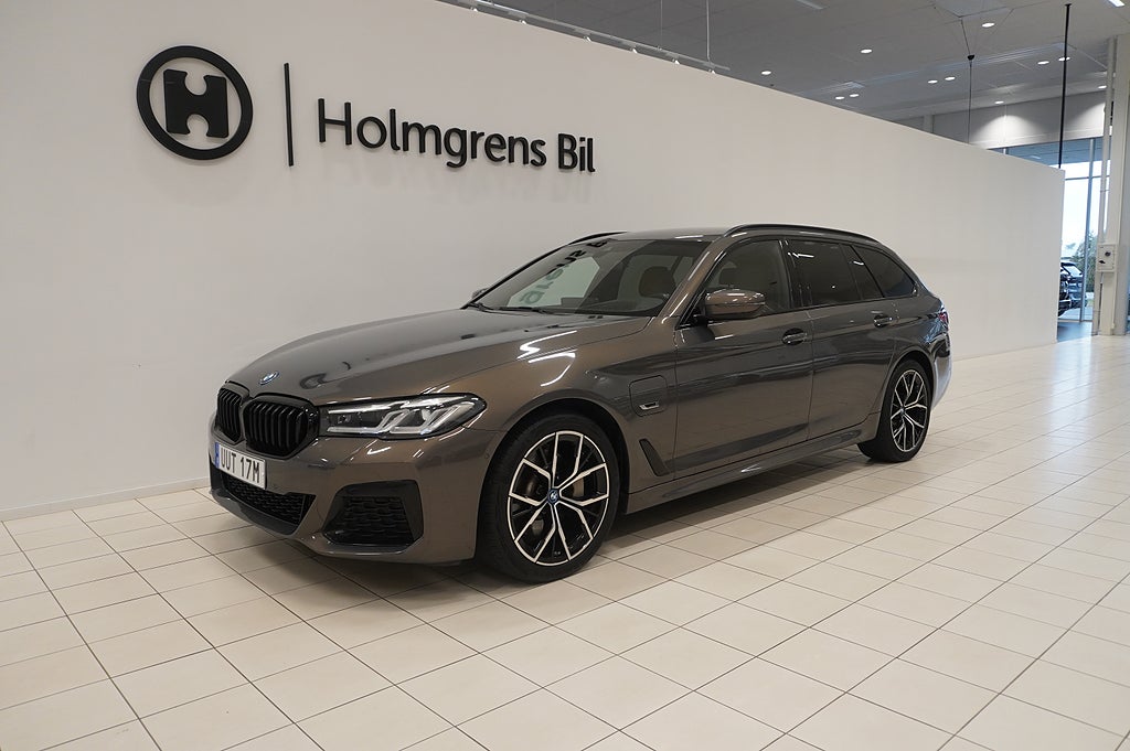 BMW 530e xDrive Touring 3,65% ränta M Sport Head-Up HiFi Drag