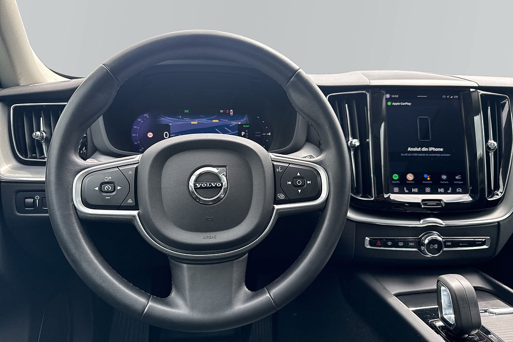 Volvo XC60 2022