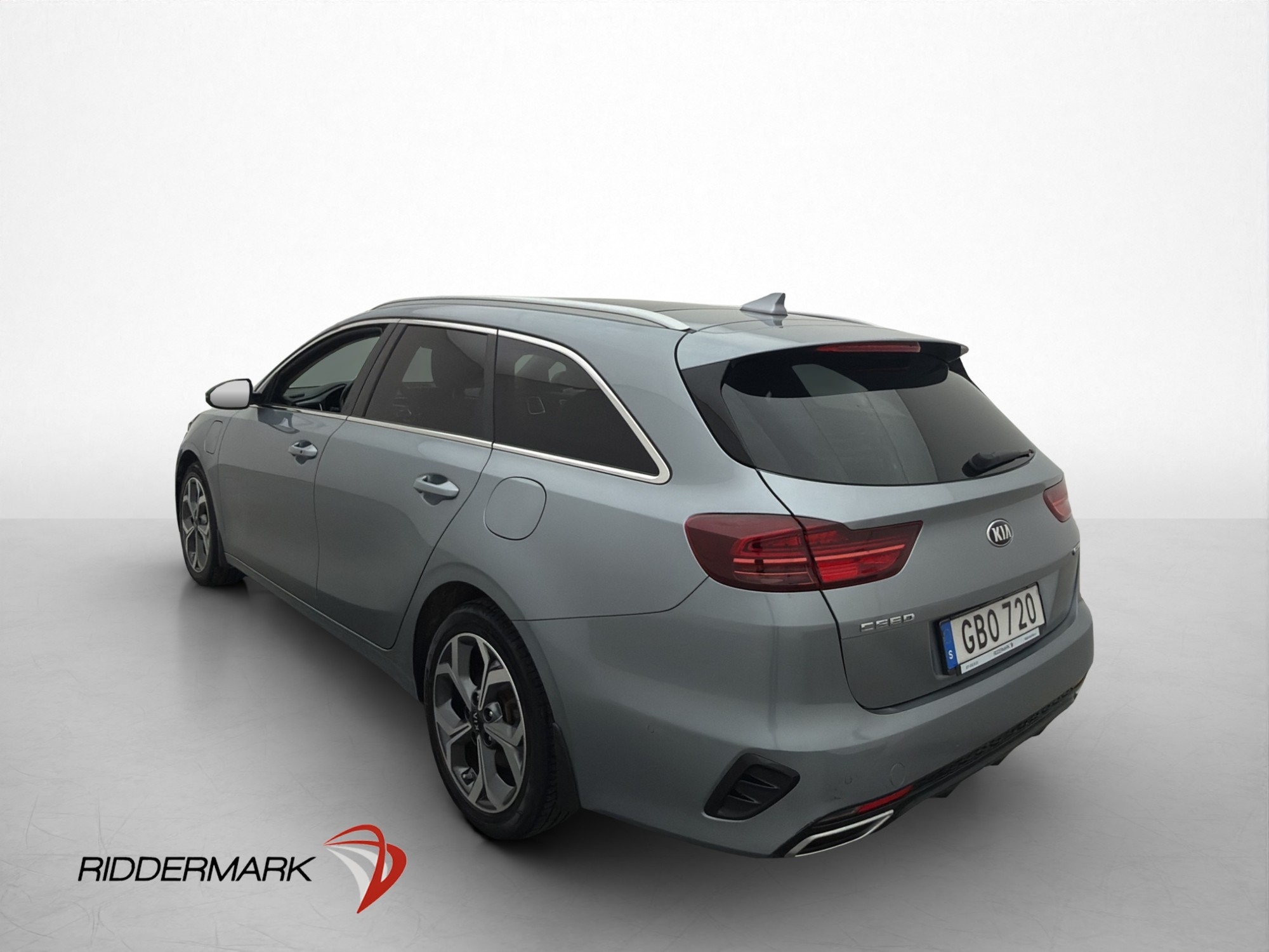 Kia Ceed Plug-in hybrid Pano Rattvärm 2021, kuva 4/10
