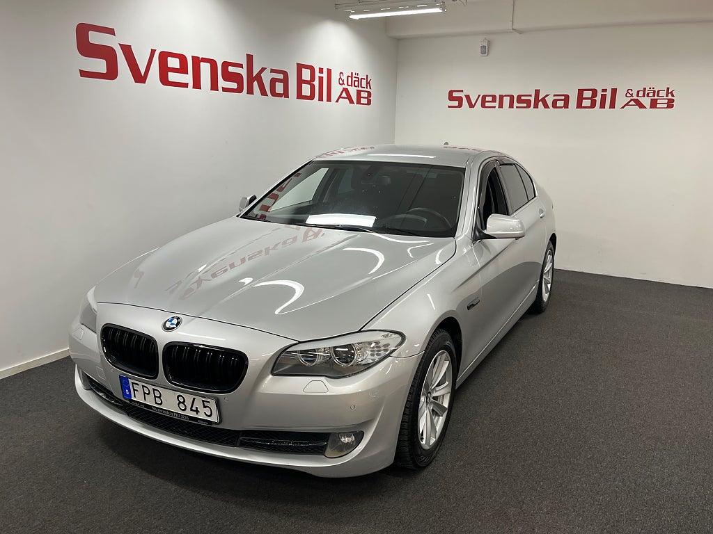 BMW 520d Sedan AUT (dragkrok) 2.99% Ränta