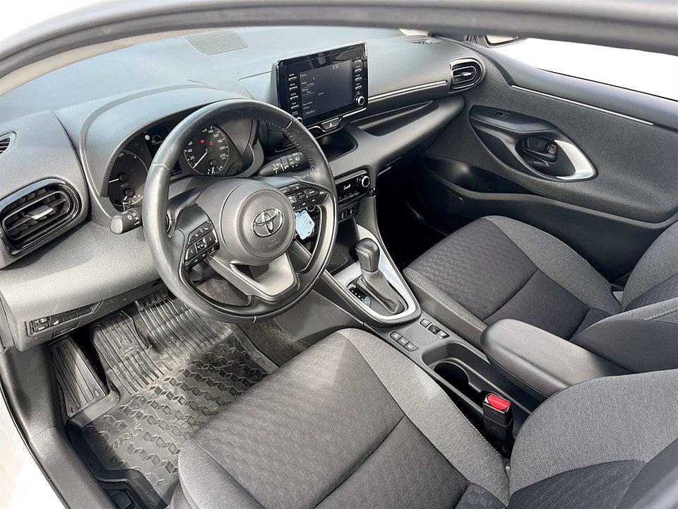 Bild på Toyota Yaris Active Hybrid CVT 116hk Aut BACKKAMERA