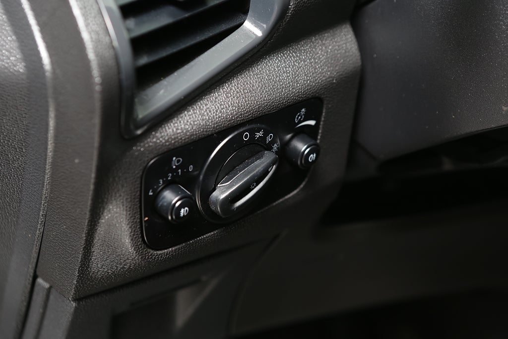 Ford Ecosport 1,5 Ti-VCT 112hk Titanium Plus Aut | Komfortpaket |