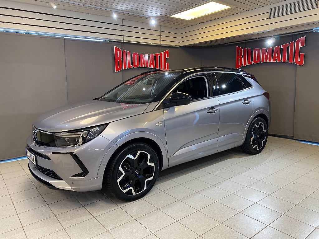 Opel Grandland P130 AUT ULTIMATE NAV SKINN V-HJUL