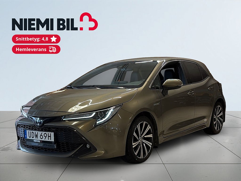 Toyota Corolla Hybrid e-CVT Style Drag Mvärme Bkamera Rattvärm S&V
