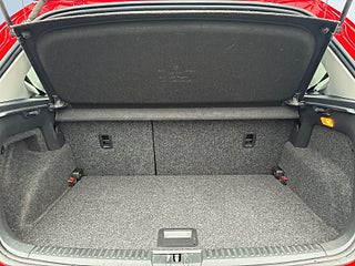 Volkswagen Polo 5-dörrar 1.2 TSI BMT Base Automat/M-värmare/S&V-däck – bild 12