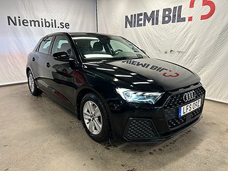 Audi A1 Sportback 30 TFSI Proline S&V-däck/M-värm/Sensorer