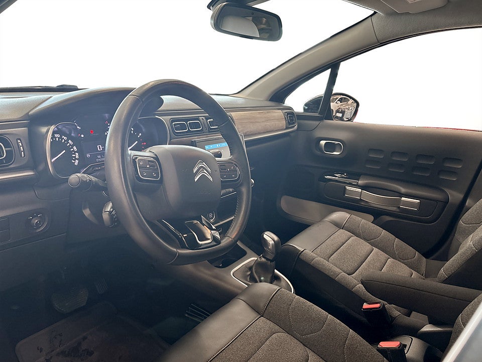 Bild på Citroën C3 Shine Exclusive 1.2 PT 110 Aut B-KAMERA DRAG