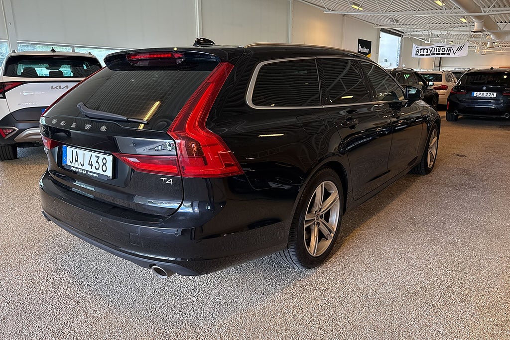 Volvo V90 T4 Geartronic Momentum Drag Värmare B-kamera Sov Hjul  miniatyr 4