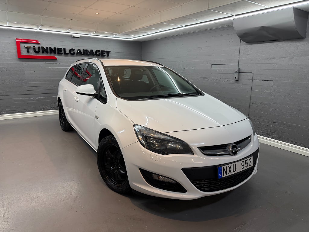 Opel Astra Sports Tourer 1.4 Turbo Enjoy Nyservad Nybesiktigad 