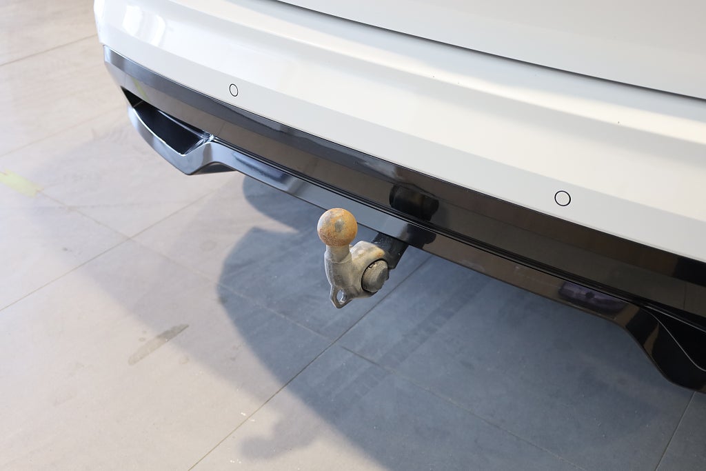 Skoda Kamiq 1.0 TSI AUT Monte Carlo Drag CarPlay Panorama Kamera