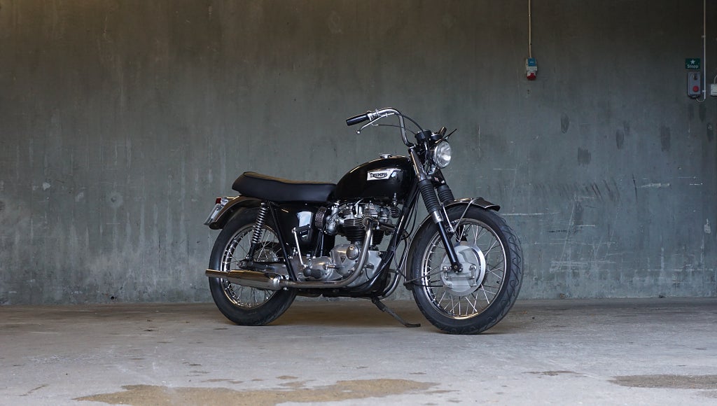 Triumph Bonneville T120R 