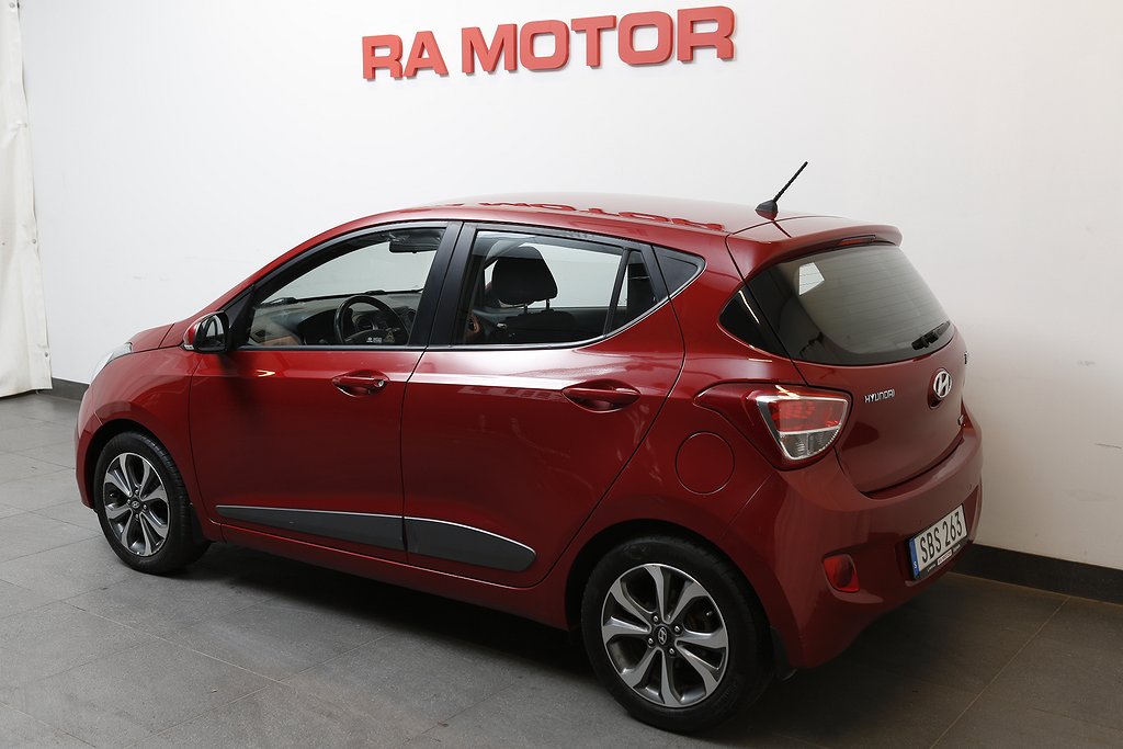 Hyundai i10 1,2 87hk Premium Automat 5D P-sensor Bluetooh 2015