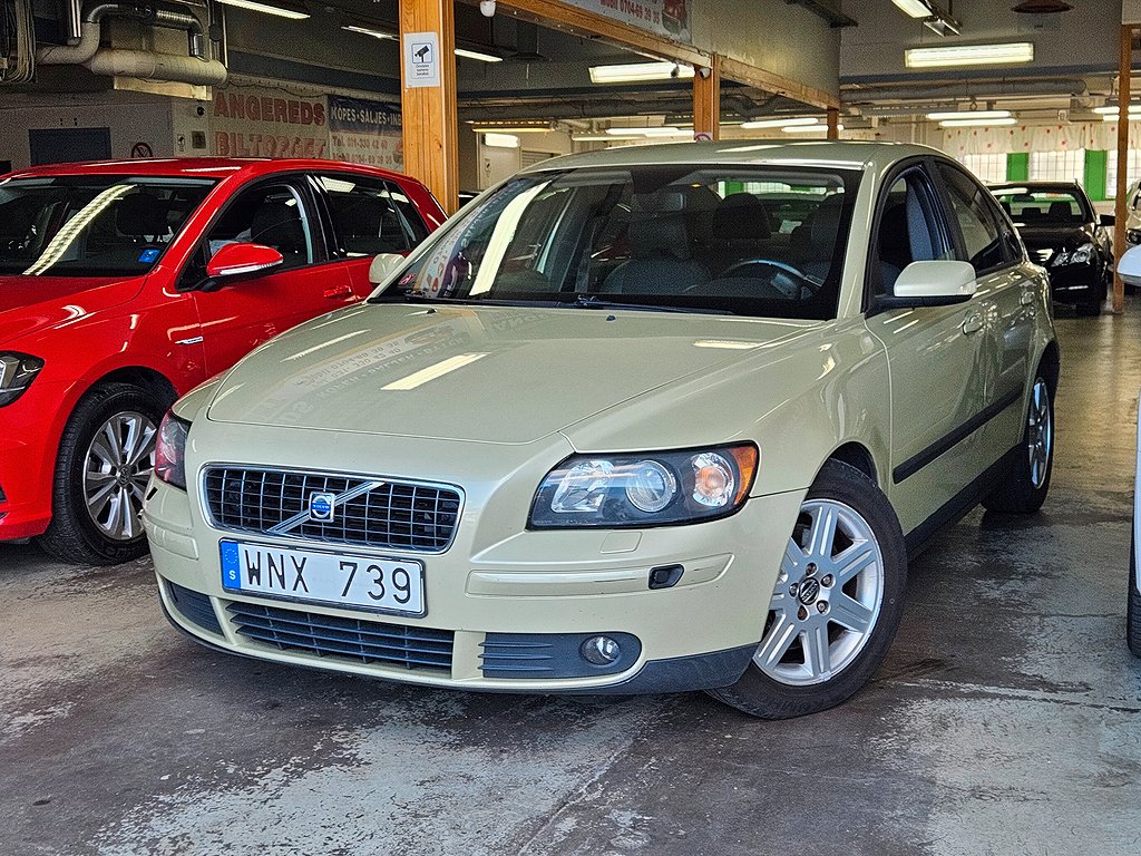 Volvo S40 2.4 Kinetic Automat 0%Ränta