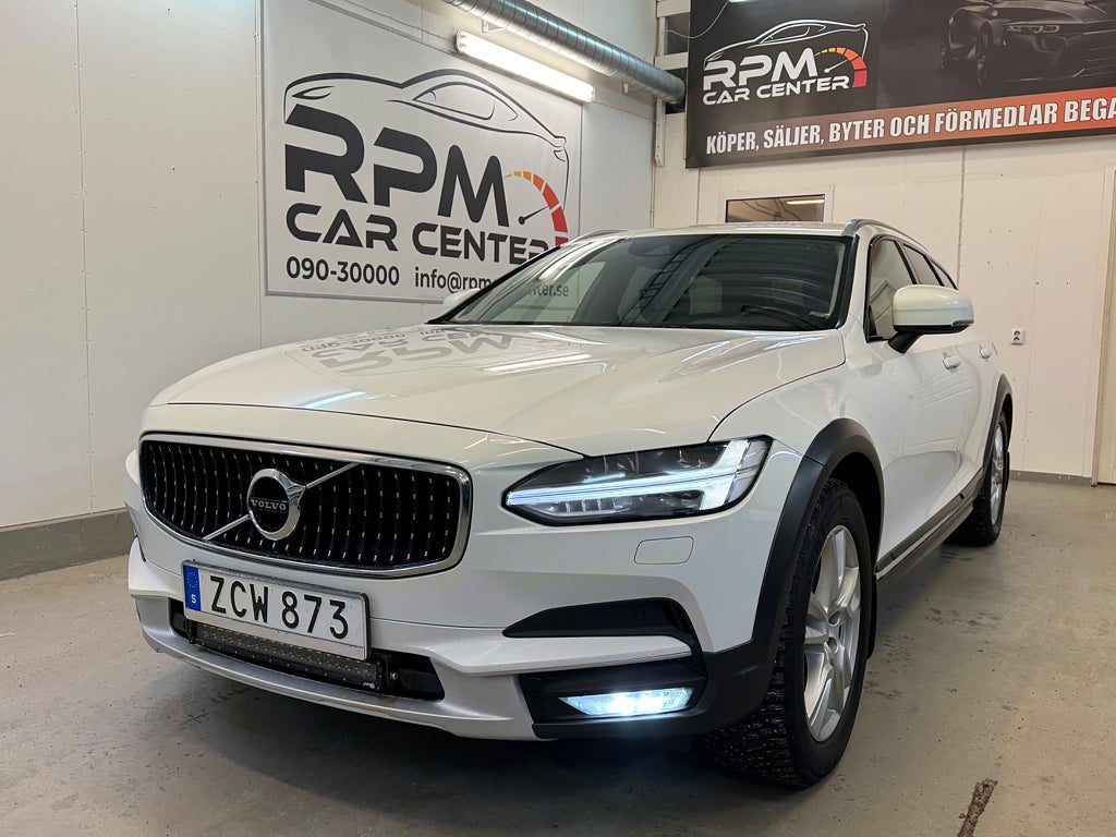 Volvo V90 Cross Country D4 AWD Geartronic Momentum, Plus Euro 6