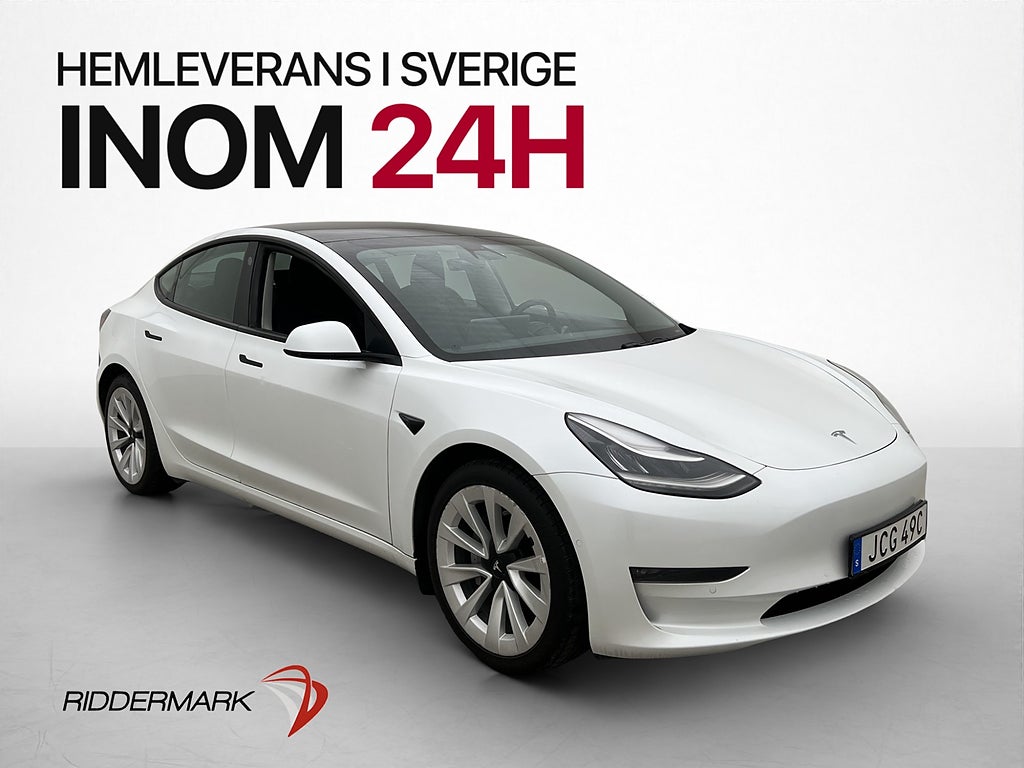 Tesla Model 3 Long Range AWD Pano Dragkrok AP Svensksåld