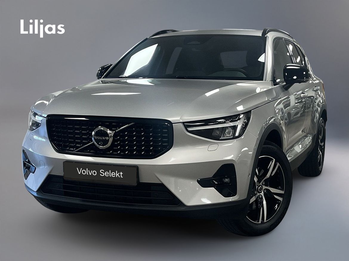 Volvo XC40 B4 Plus Dark 2023, bild 6/10