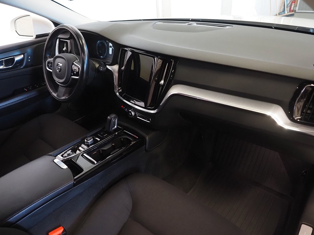 Volvo V60 Recharge T6 340hk AWD Inscription Exp Drag|Kamera 2021