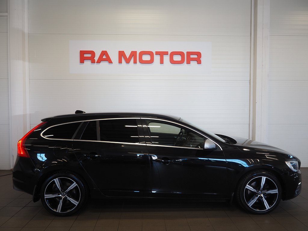 Volvo V60 D4 190hk Geartronic R-Design |Drag|Navi|Kamera| 2017