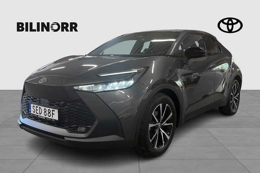 Toyota C-HR Hybrid 1,8 Style, Motorvärmare, Vinterhjul