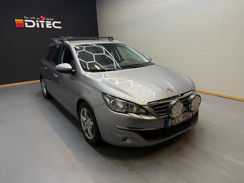 Peugeot 308 SW 1.2 PureTech 110 Active,9800MIL,Nykamrem