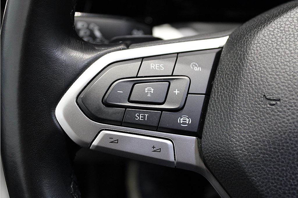 Bild på Volkswagen Golf 1.5 eTSI 150hk Aut - RATTVÄRME, ADAPTIV FARTHÅLLARE