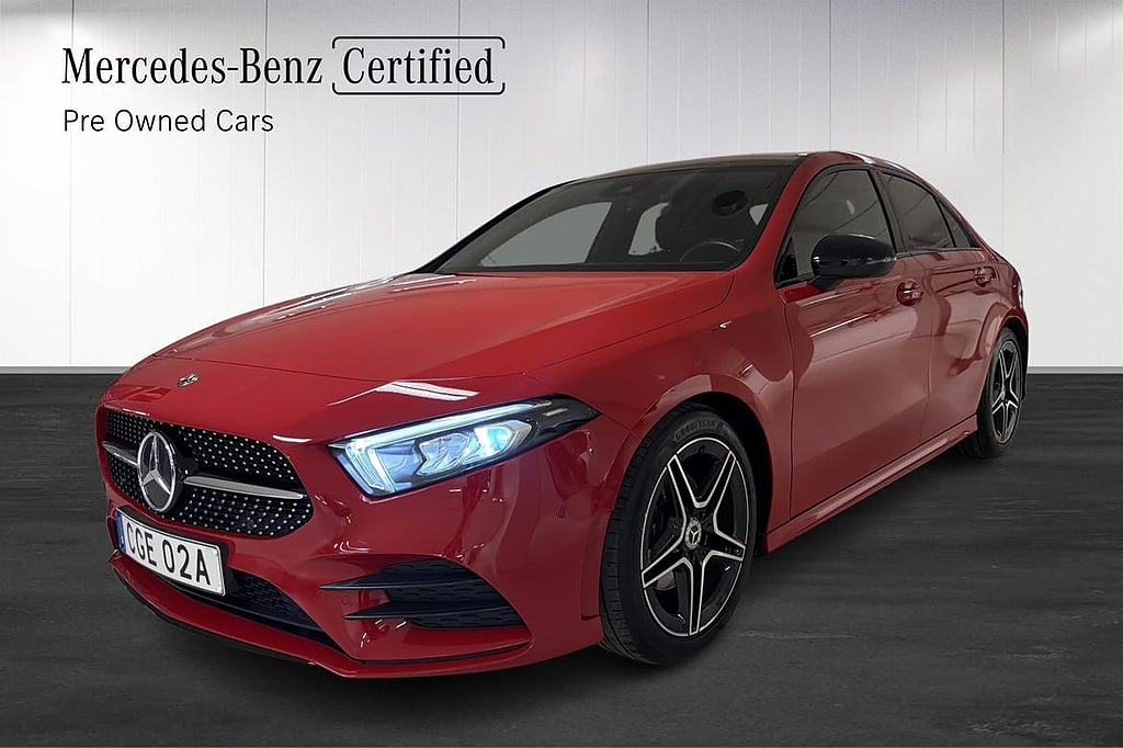 Mercedes-Benz A200 AMG Line | Panorama | Nightpackage | Sportstolar