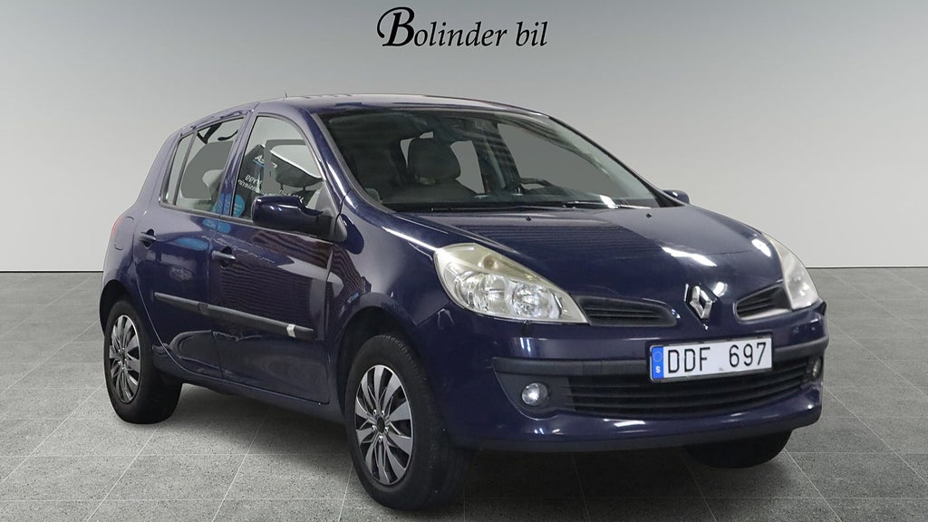 Renault Clio 5-dörrars Halvkombi 1.2 E85 HEMLEV