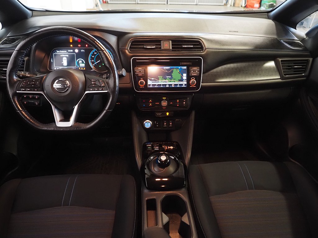 Nissan Leaf 150hk 40 kWh N-Connecta Navi 360º 2018