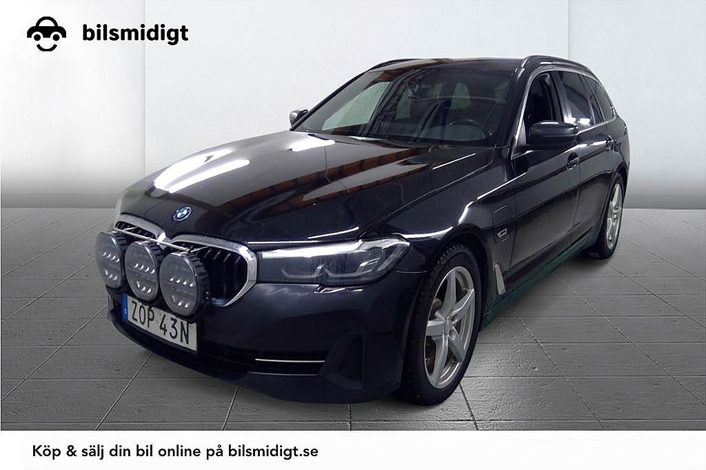 BMW 530 e xDrive Touring Drag Läder Nav Connected Kamkedja MOMS 292hk