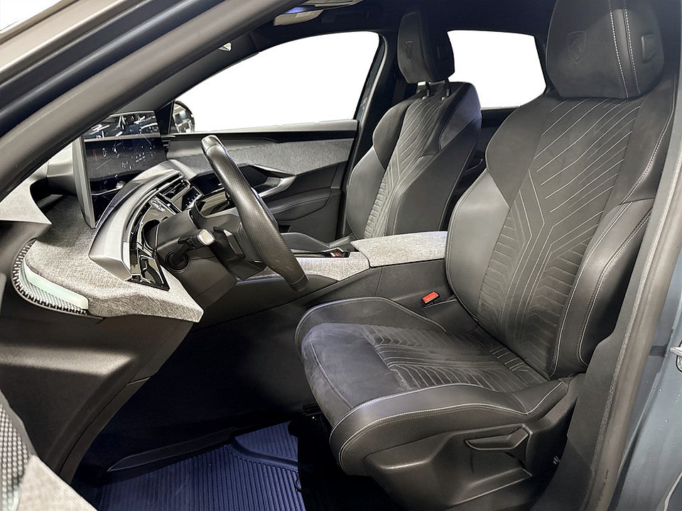 Bild på Peugeot 3008 GT Hybrid 145hk Aut B-KAMERA CARPLAY